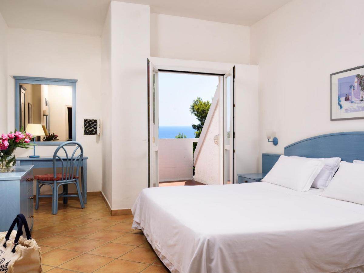 Hotel Th Capo Rizzuto Isola Di Capo Rizzuto Exterior foto